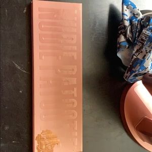 Laura lee nudie patootie